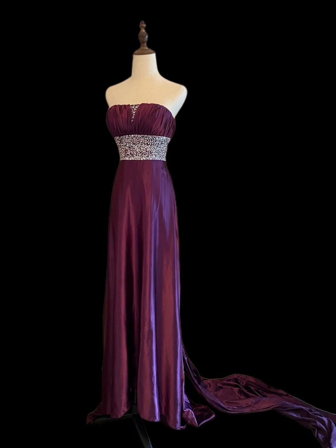 Vintage A line Strapless Purple With Beads Satin Prom Dresses Inspo Evening Outfits RB4025