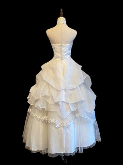 Princess Ball Gown Halter White With Layered Tiered Long Sweet 16 Dresses Seventeen Quince Dress RB4026