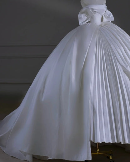 Timeless Wedding Dresses Ball Gown Strapless Satin Sleeves Pleated Brides Dress With Train Corset Fitted Long Bridal Gowns AB2475