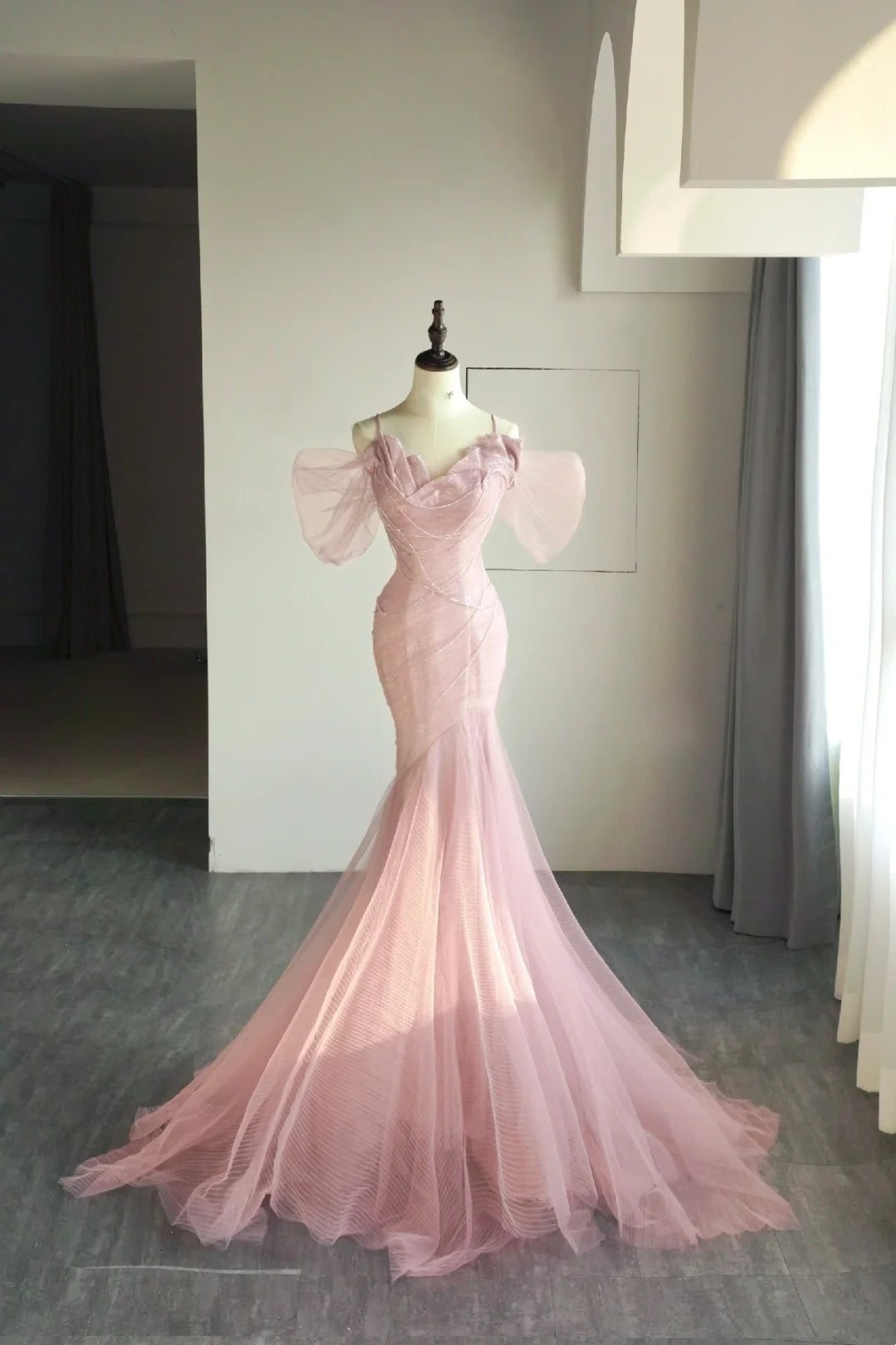 Magnifique robe de bal sirène rose en tulle à fines bretelles, sans manches, longue et élégante, AB336