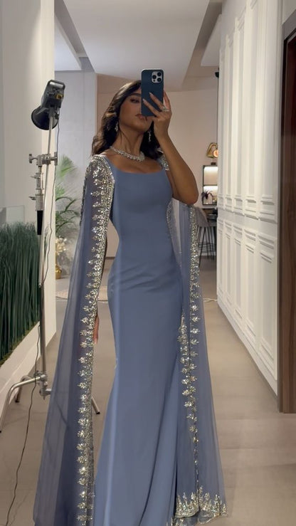 Robe de soirée sirène bleu poudré vintage, ornée d'appliqués et de perles, robe de bal unique avec cape, robe longue de fête, tenue d'anniversaire AB2313