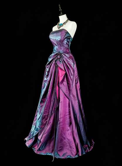 Vintage-Abendkleider im Stil der 1950er Jahre: Retro-Ballkleid, trägerlos, weinrot, lang, mit Rüschen, N2007