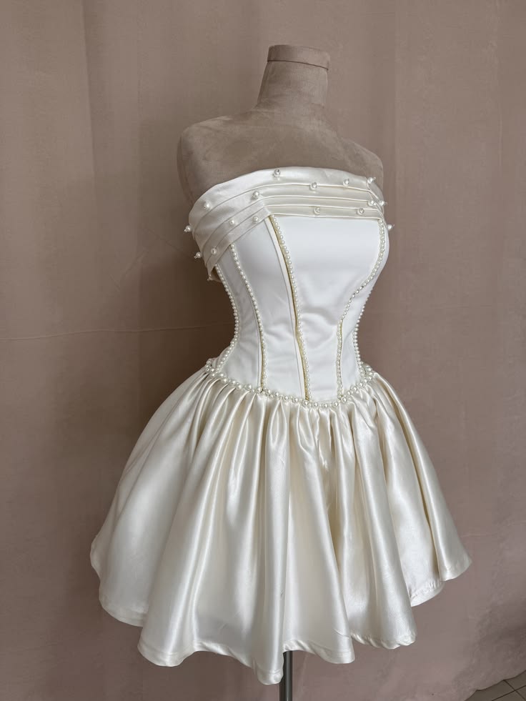 Vintage Fashion Ball Gown Strapless White With Pearls For High Schools Girls Inspo Hoco Dress Homecoming Dresses RB4220