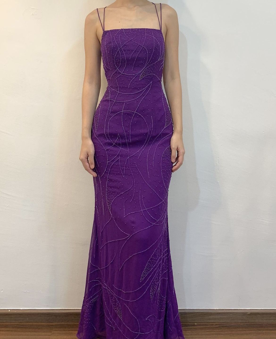 Robe de soirée sirène vintage années 80 à fines bretelles en tulle couleur raisin avec perles pour 18e anniversaire et bal de promo N2772
