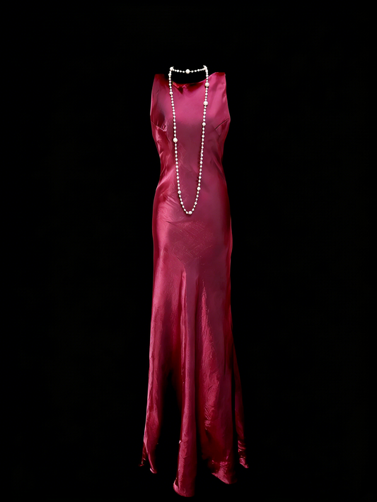 Modest Night Aesthetic Sheath Scoop Neck Burgundy Satin College Formal Outfit Long Prom Graduation Dresses For Teens N1152