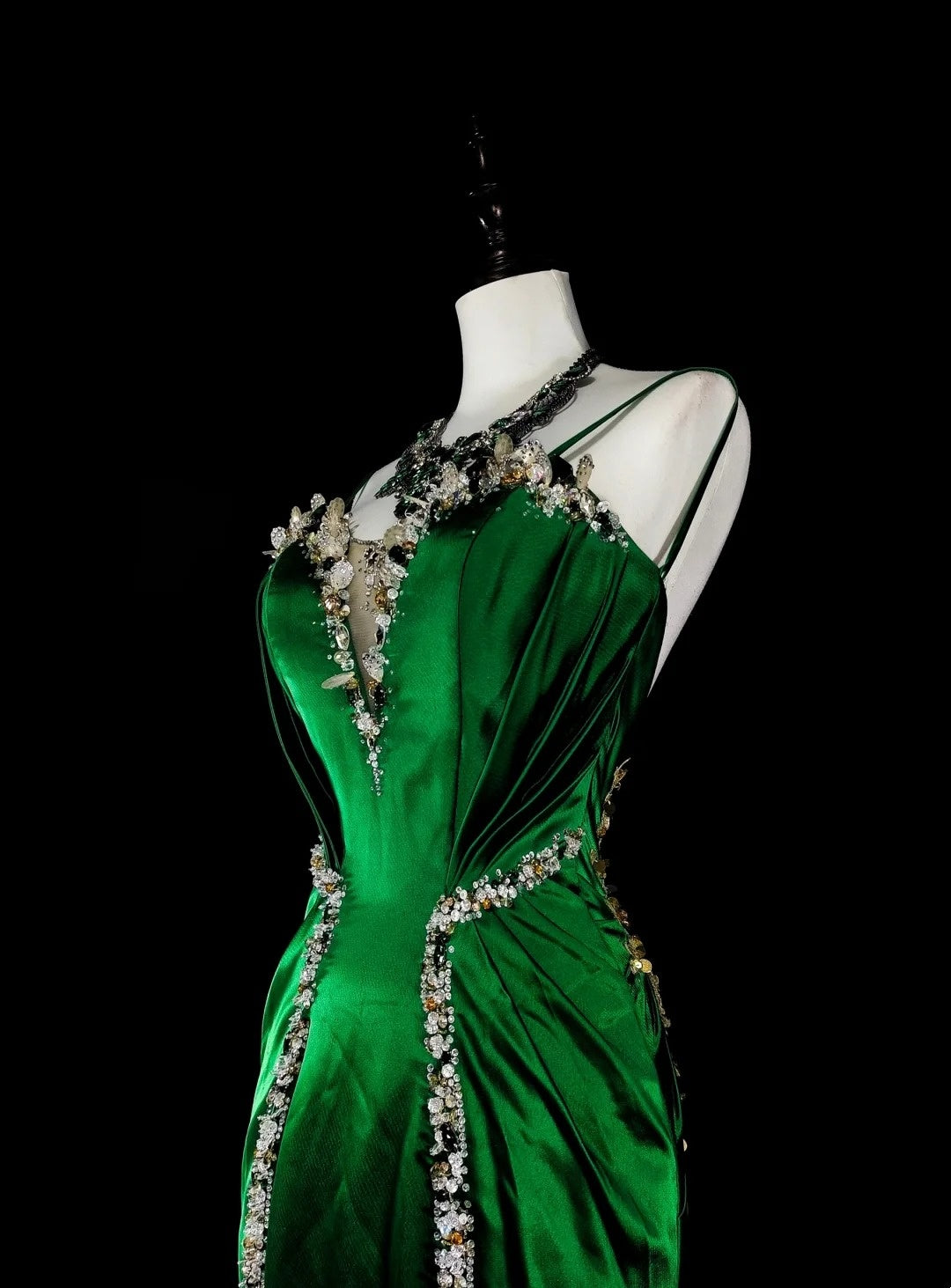 Vintage Meerjungfrauen-Kleid mit Spaghettiträgern, grünem Satin, rückenfrei, langes Abendkleid, formelles Kleid für den 18. Geburtstag, Abschlussball, N1750