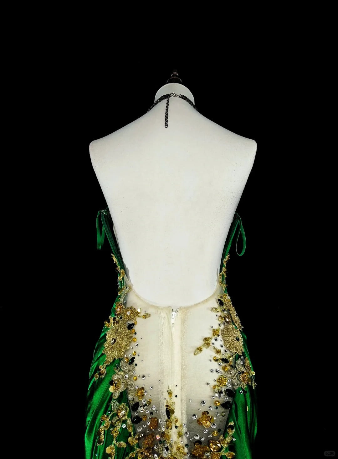 Vintage Meerjungfrauen-Kleid mit Spaghettiträgern, grünem Satin, rückenfrei, langes Abendkleid, formelles Kleid für den 18. Geburtstag, Abschlussball, N1750