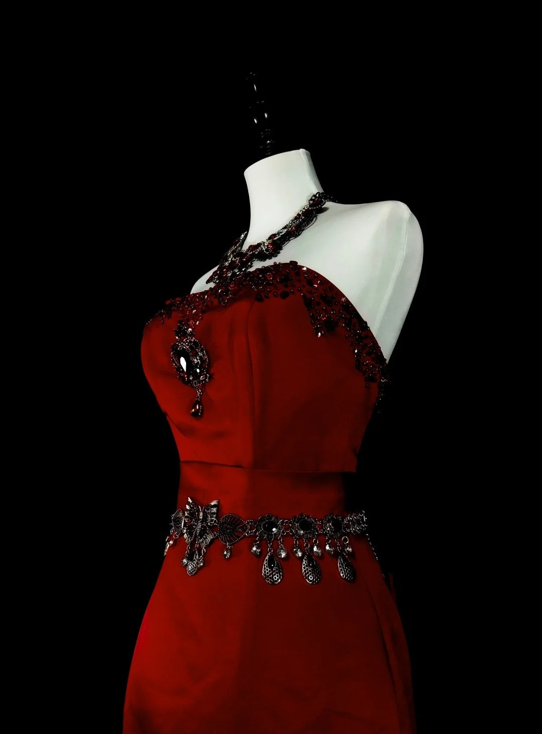 Robe de bal de printemps sirène bustier rouge en tulle, modèle N1426