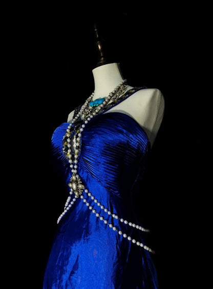 Robe de bal longue vintage années 80, coupe trapèze, dos nu, en satin bleu roi, sans manches, référence N1433