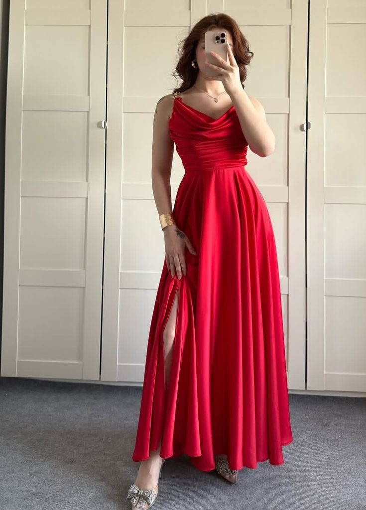 Elegante, schlichte Abschlussballkleider für Teenager: A-Linien-Kleid mit Spaghettiträgern, rotes, halbformelles langes Ballkleid für Teenager (AB2152)