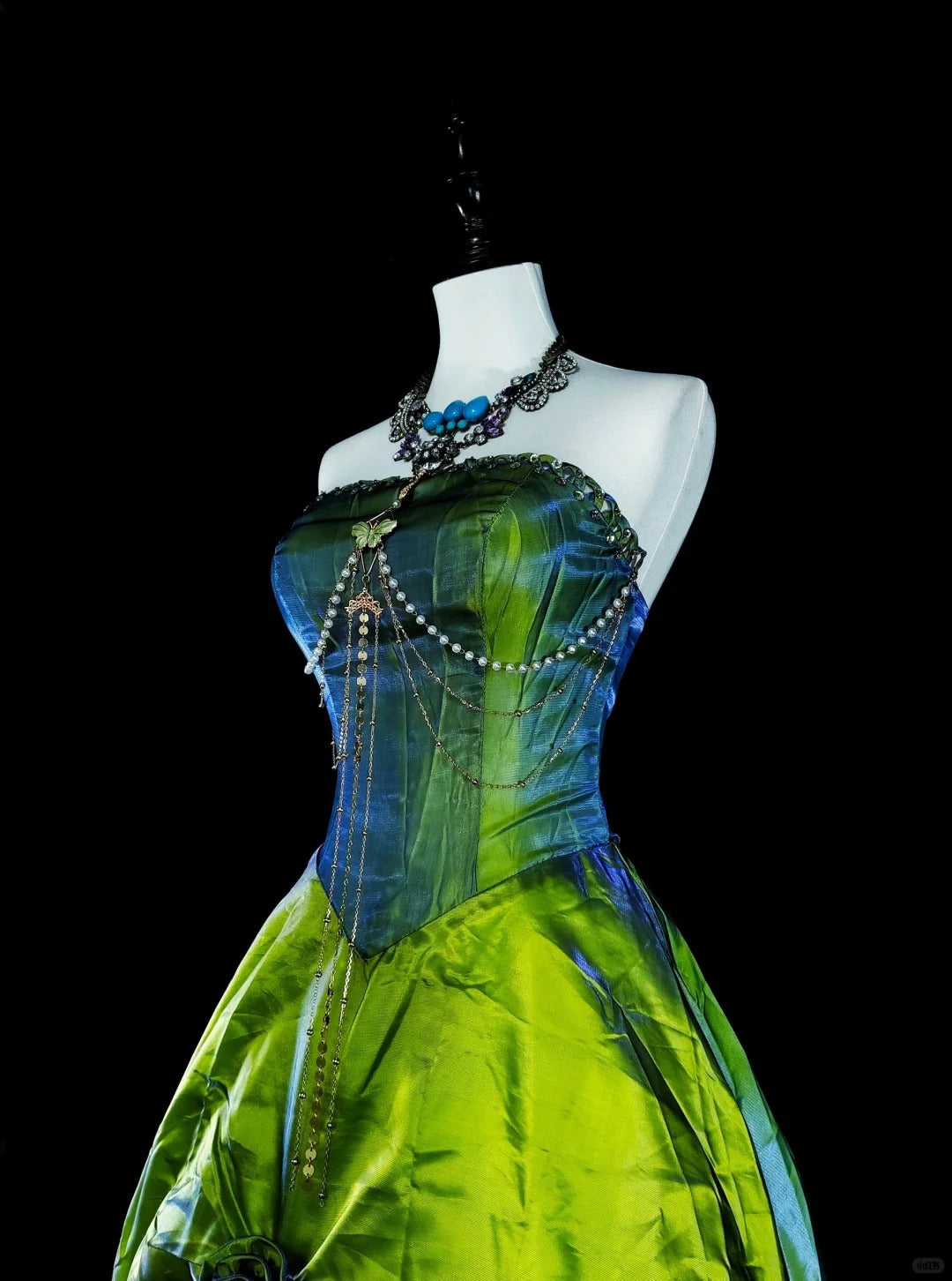 Vintage Ballkleid, trägerlos, grünem Taft mit Rüschen, 1980er Jahre langes Abendkleid N2714