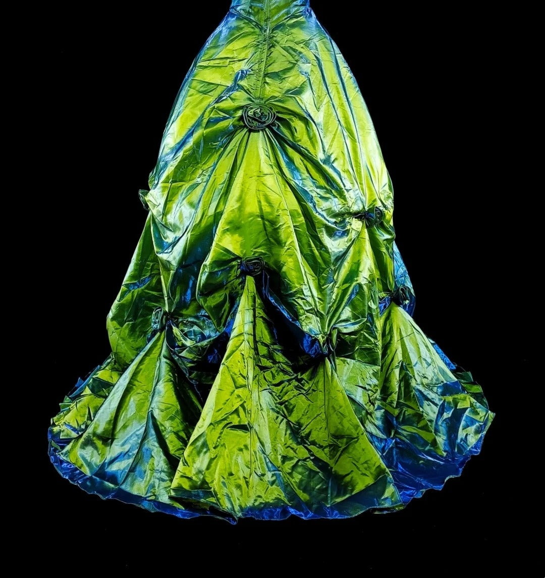 Vintage Ballkleid, trägerlos, grünem Taft mit Rüschen, 1980er Jahre langes Abendkleid N2714