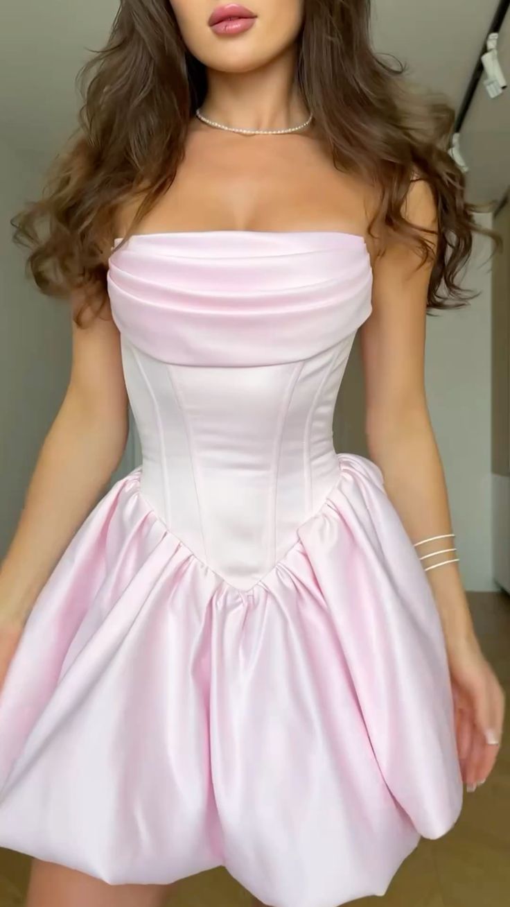 Robes de Bal Courtes Rose Mini Sans Bretelles Sans Manches Senior Inspo N4739