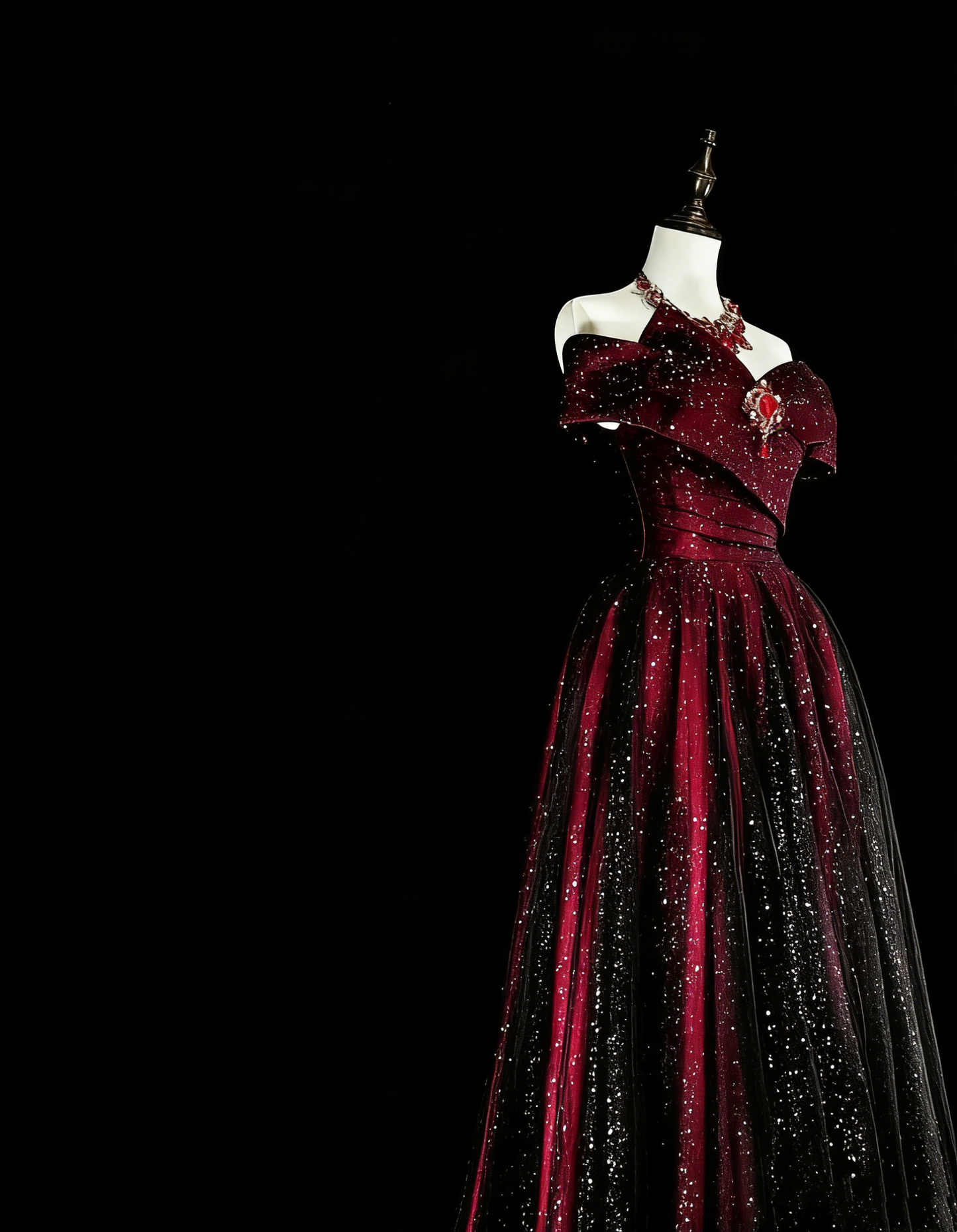 Robes de Bal Rêveuses Vintage Années 90 Rétro Épaules Dénudées Coupe Évasée Bordeaux Noir Longues Tenues de Soirée N2374