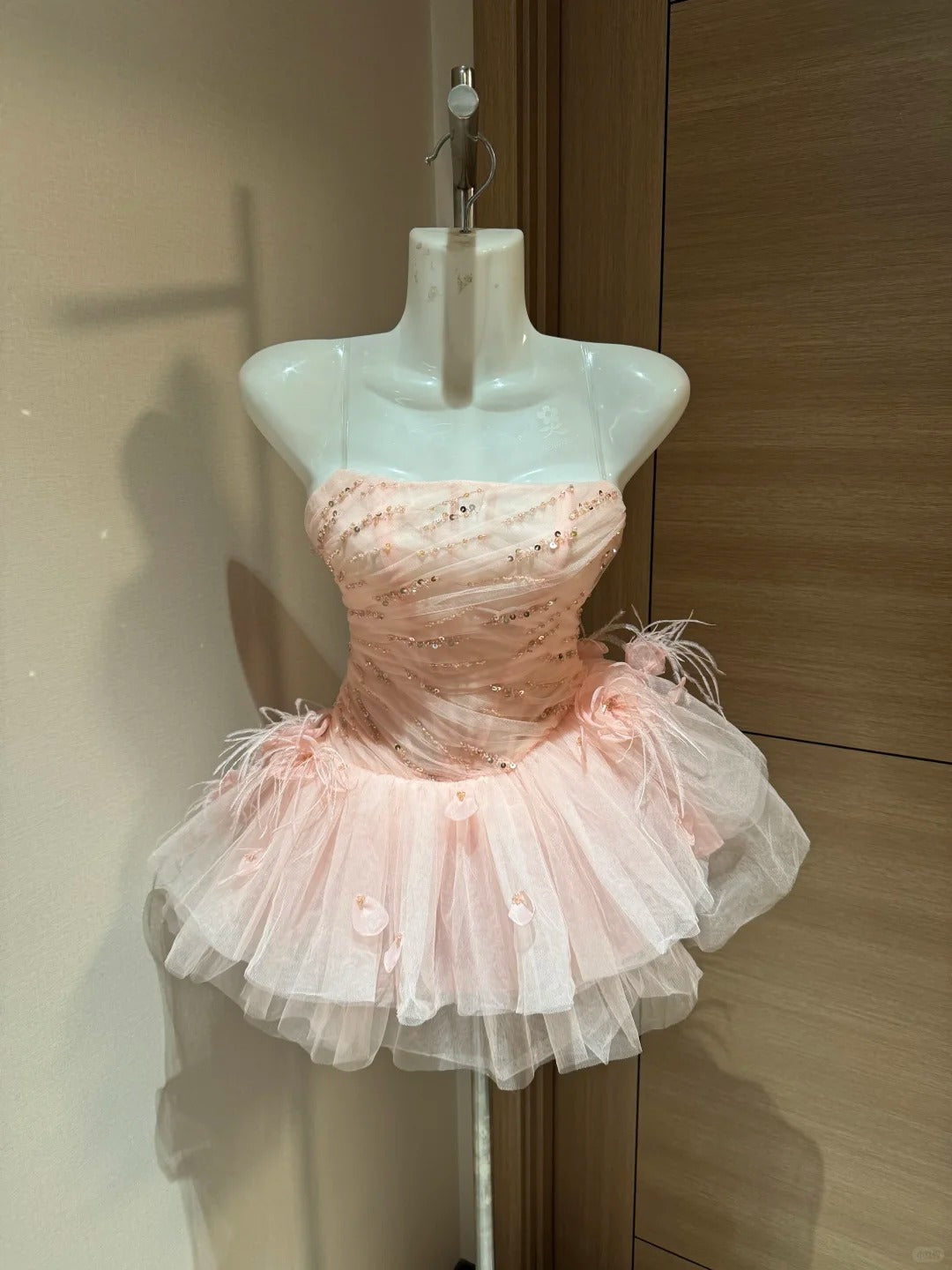 Robe de bal mignonne bustier rose poudré en tulle inspiration "Nuit à Rio" idées de robes de bal de promo Robes de bal de promo RB4034