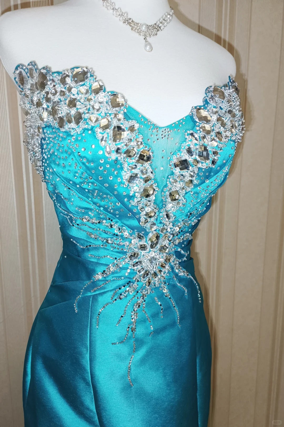 Élégante robe sirène bustier bleue avec perles pour 18e anniversaire, tenue de soirée formelle pour le bal N4185