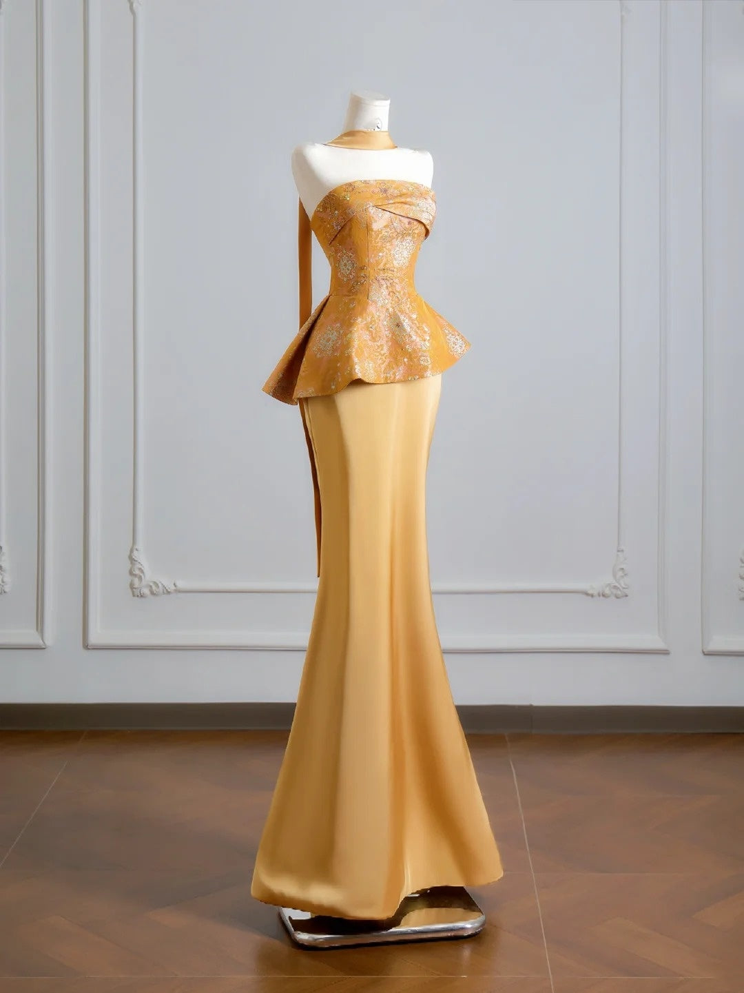 Robe de bal longue sirène romantique dorée sans bretelles avec foulard, idéale pour un 18e anniversaire (N398)