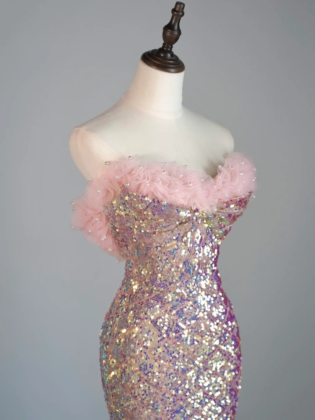 Elegantes, langes, rosafarbenes Pailletten-Abendkleid im Meerjungfrauenstil mit herzförmigem Ausschnitt, halbformelles Abendkleid N686