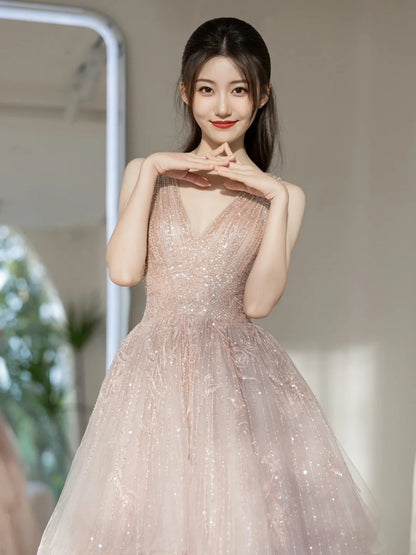 Bezauberndes Ballkleid mit tiefem V-Ausschnitt, rosa Pailletten, langes Abendkleid, beeindruckendes Outfit zum 19. Geburtstag, Abendkleid N236