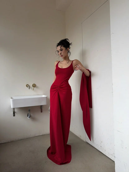 Einzigartiges Meerjungfrauen-Spaghettiträgerkleid in leuchtendem Rot mit Schal – langes Ballkleid, Inspiration für Geburtstagskleider, formelles Abendkleid N464