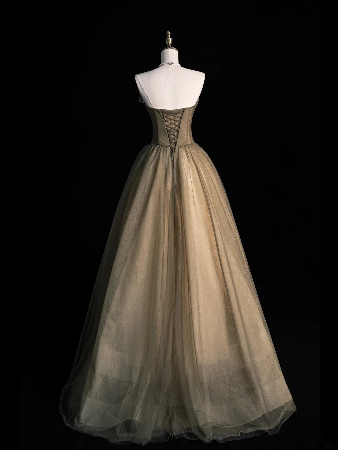 Elegantes, trägerloses, ärmelloses Ballkleid aus Tüll für den Abschlussball, langes formelles Kleid für die High School, N1263
