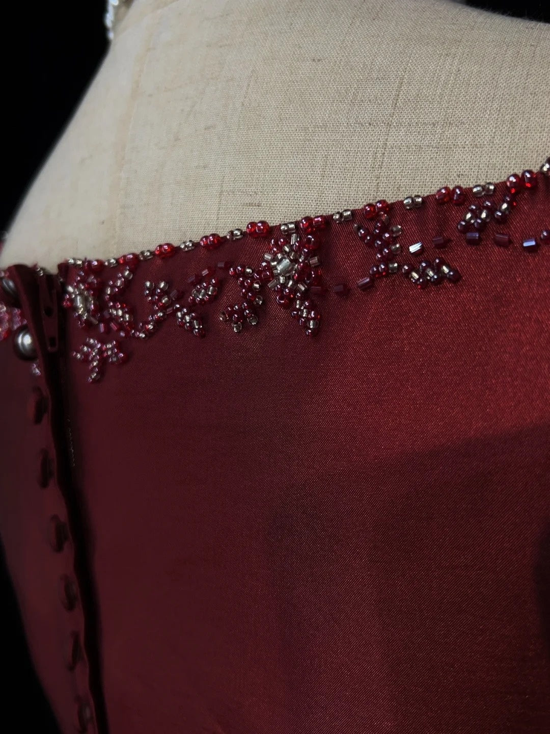 Vintage 90er Abschlussballkleider A-Linie Sweetheart Burgunderrot mit Perlenstickerei Langes Abschlussballkleid N3006