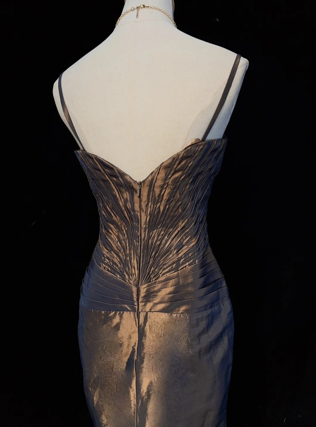 Inspiration robes de bal vintage sirène à fines bretelles marron longues années 80 avec robes de soirée perlées N3391