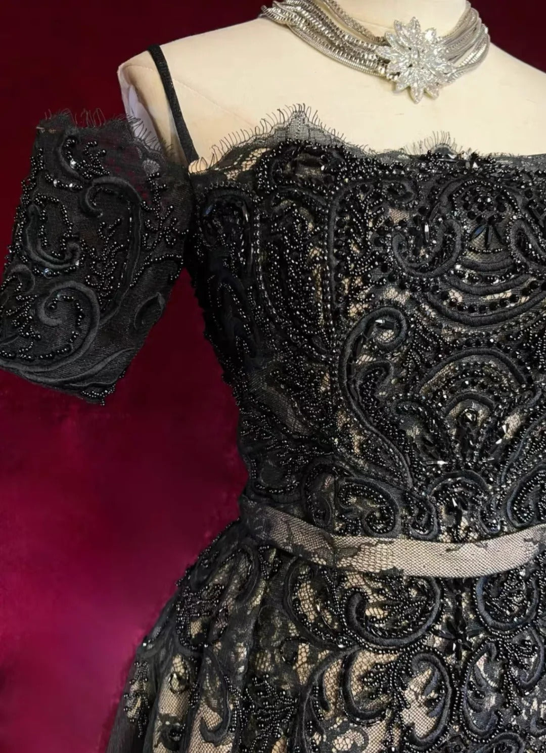 Retro Abendkleid Abschlussball Vintage Kleider Meerjungfrau Spaghettiträger Schwarz Spitze mit Schleppe Lange 90er Formelle Outfits N2325