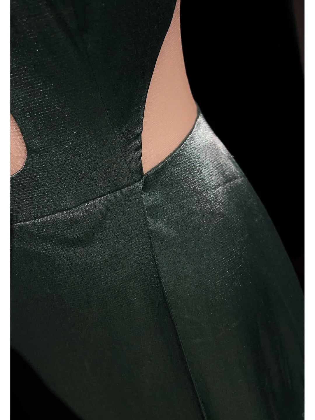 Modest Prom Dresses A line Spaghetti Strap Dark Green Sleeveless Long Formal Evening Outfits N3622