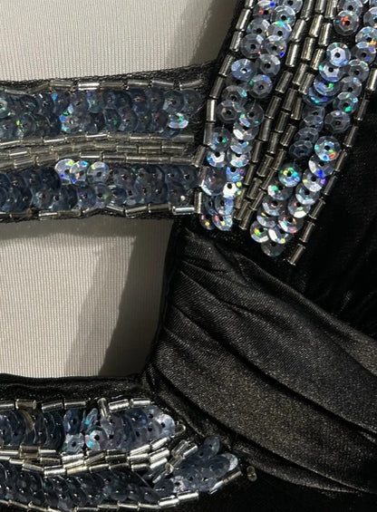 Bescheidene Ballkleider Inspo Meerjungfrau 90er Jahre V-Ausschnitt Grau mit Perlen für Damen Abendkleid N3283