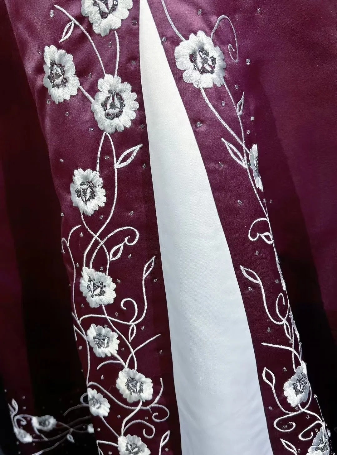 Robes de bal de promo vintage, robe de soirée en satin violet à bretelles spaghetti avec perles, robe de soirée longue style années 1950 N2593