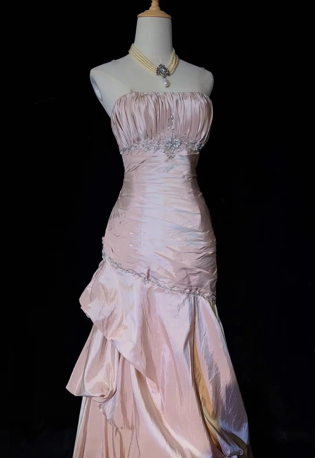 Robes de bal vintage sirène à fines bretelles en taffetas rose clair avec perles argentées années 50 longue robe de soirée N2597