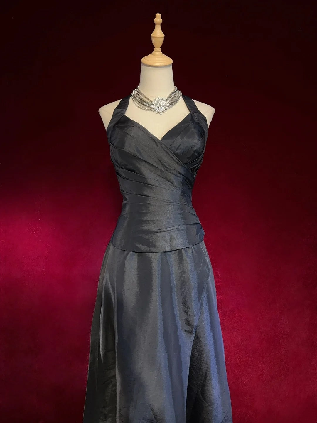 Classy Prom Dresses A line Halter Black Taffeta Black Tie Dress With Ruffle Long Formal Gown N2899