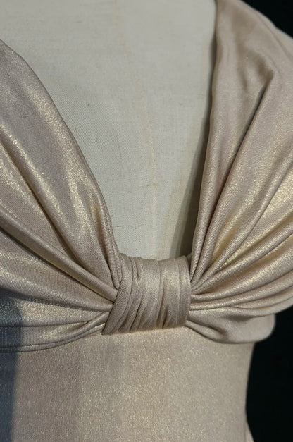 Elegantes Scheidenkleid mit V-Ausschnitt, champagnerfarbenem Chiffon mit plissiertem Oberteil, langes Ballkleid N2737