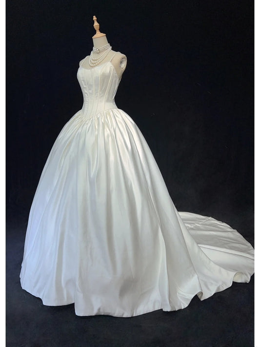 Unique Wedding Dresses Ball Gown Spaghetti Strap White With Ruffled Pearls Long Bridal Gown N3629