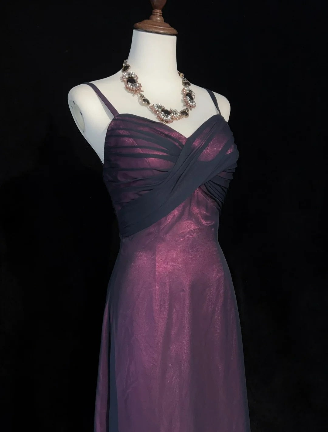 Vintage Abschlussball-Kleider, A-Linie, Spaghettiträger, Burgund, Schwarz, Chiffon, langes Abendkleid N3016