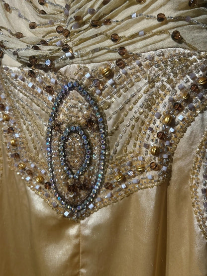 Bescheidene Abschlussballkleider für Oberstufen-Inspiration A-Linie Neckholder Gelb Semi-Formal Lange Abschlussballkleider für Teenager AB2153