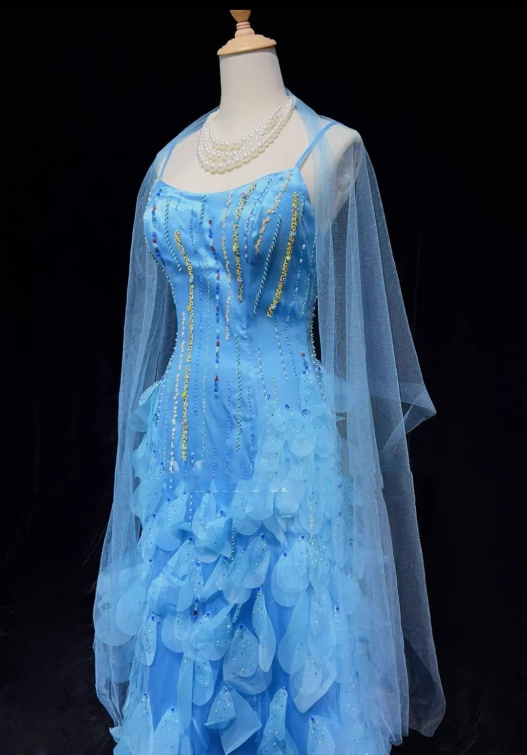 Robe De Soirée Longue De Bal De Promo En Chiffon Bleu Fourreau Chic À Bretelles Fines Et Corsage Perlé N2727
