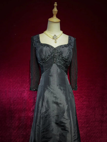 Bezaubernde Ballkleider A-Linie Black Tie Kleid mit bestickten, perlenbesetzten langen Ärmeln Formelle Abendgarderobe N3694