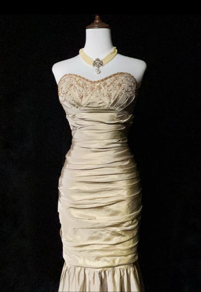 Robes de bal vintage des années 2000, sirène, bustier en cœur, couleur champagne avec perles, longue robe de bal N3023