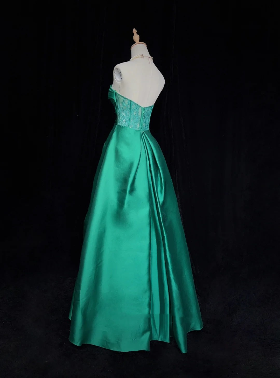 Ravissante Robe de Bal sans Bretelles Vert plissé Longue Robe de Soirée Formelle N3902