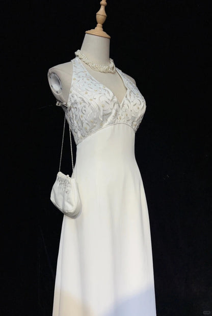 Chic A line Halter White Satin Wedding Bridal Gown Long Wedding Dresses RB5127