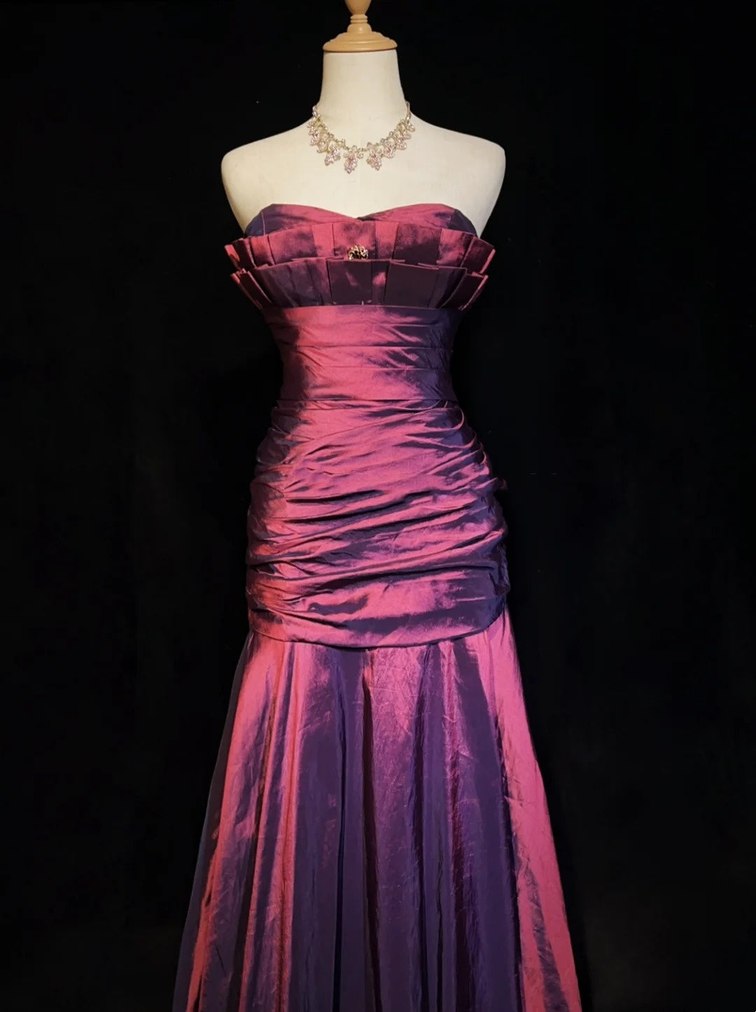 Vintage Abschlussballkleider Meerjungfrau Sweetheart Lila Satin 90er Mit Rüschen Langes Ballkleid N2513