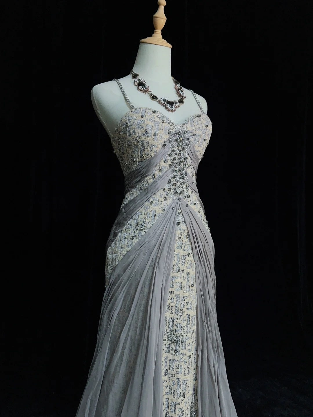 Vintage Ballkleider Inspo Meerjungfrau Spaghettiträger Grau Spitze 90er Jahre mit Spitze Pailletten Formelle Kleider N3348