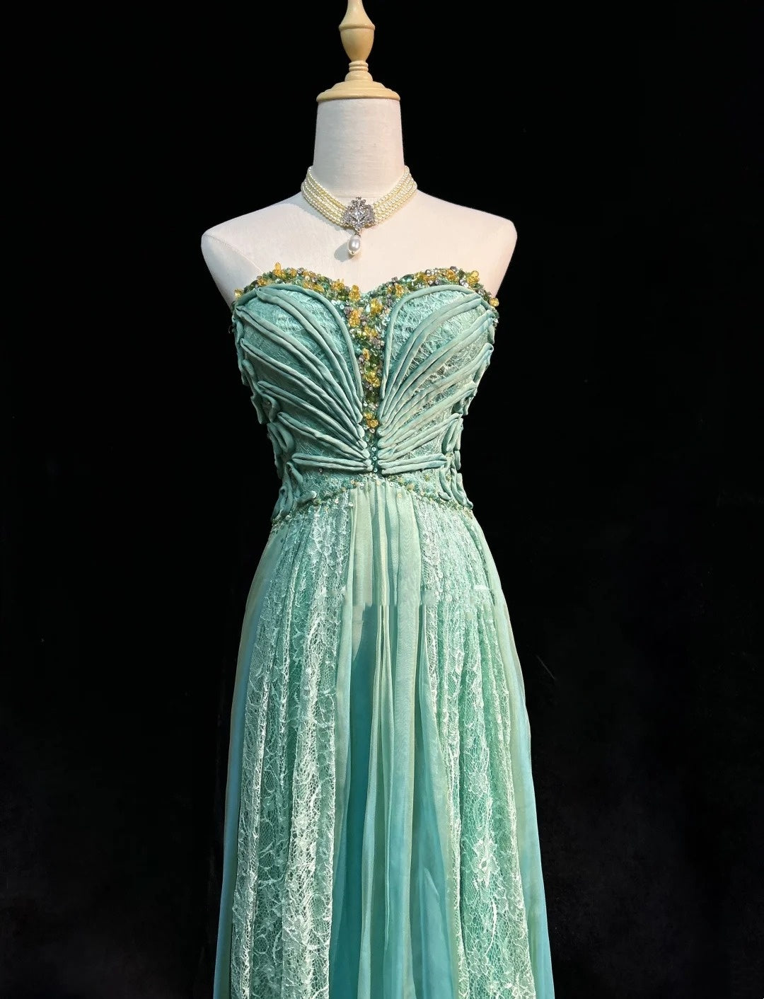 Robe de soirée rétro, robes vintage, bustier coupe A, dentelle verte mousseline perlée, tenues de cérémonie années 90 N2328