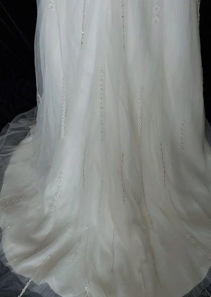 Robes de mariée uniques, ligne A, fines bretelles, tulle blanc avec perles, longue robe de mariée N3646