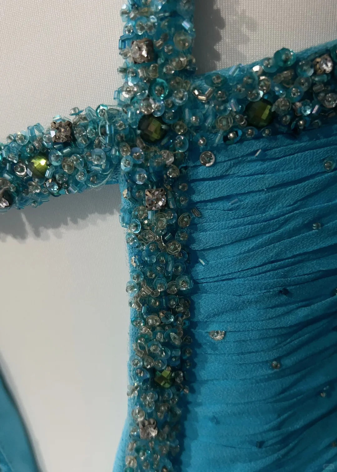 Robes de bal vintage trapèze sans manches en mousseline bleue avec perles et cape Tenues de soirée formelles N3853