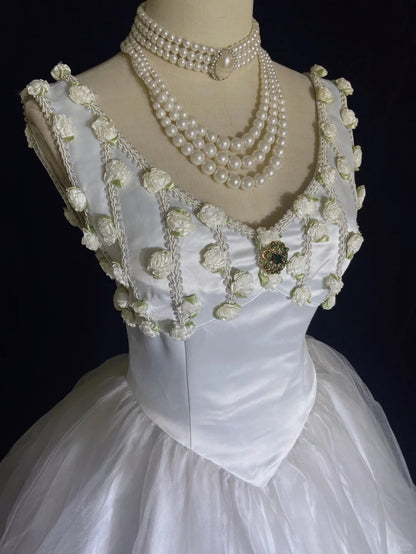 Robes de mariée intemporelles, robe de bal, col en V, tulle blanc avec fleurs, longue robe de mariée N3475