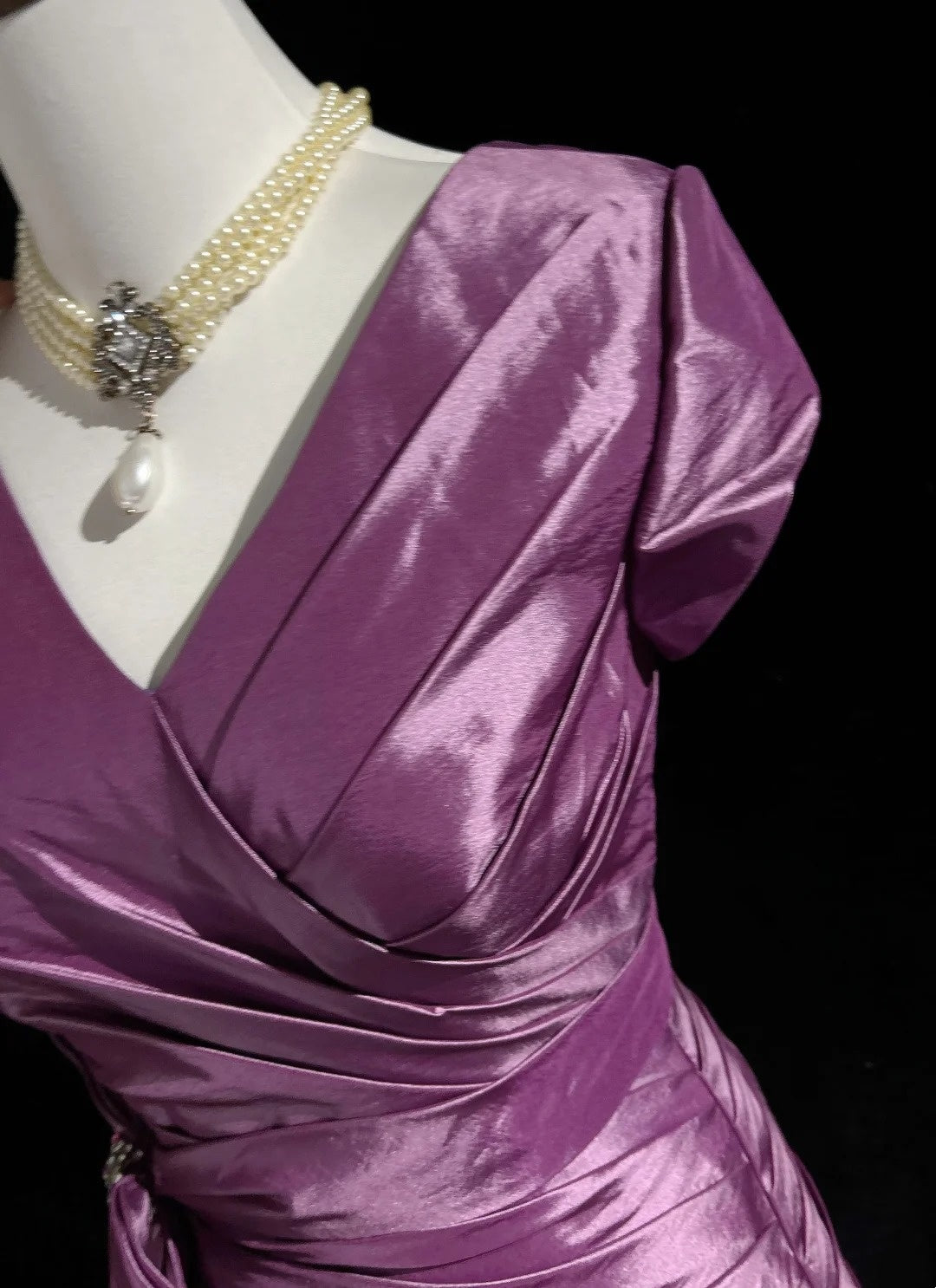 Vintage Prom Dresses Mermaid V Neck Lilac Satin With Ruffles Short Sleeves Long Formal Dress N2500