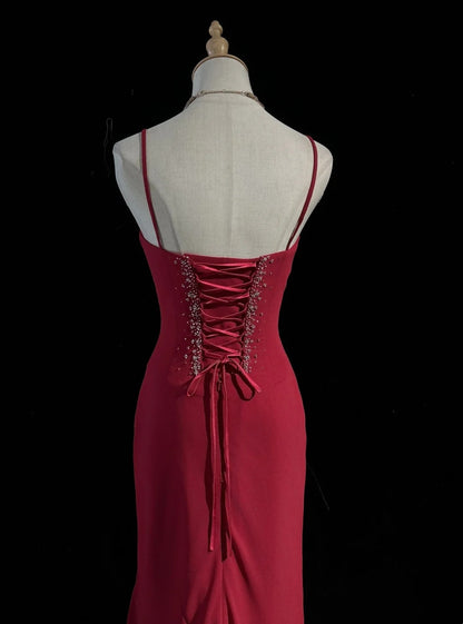 Retro Etui Spaghettiträger Rot Irreguläre Teelänge Chiffon mit Umhang Ballkleider Formelle Party Outfits RB3953